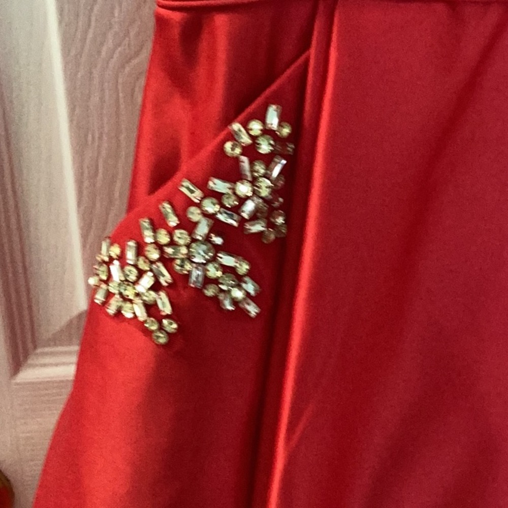 Blonde Nights strapless red party dress - Picture 2 of 4